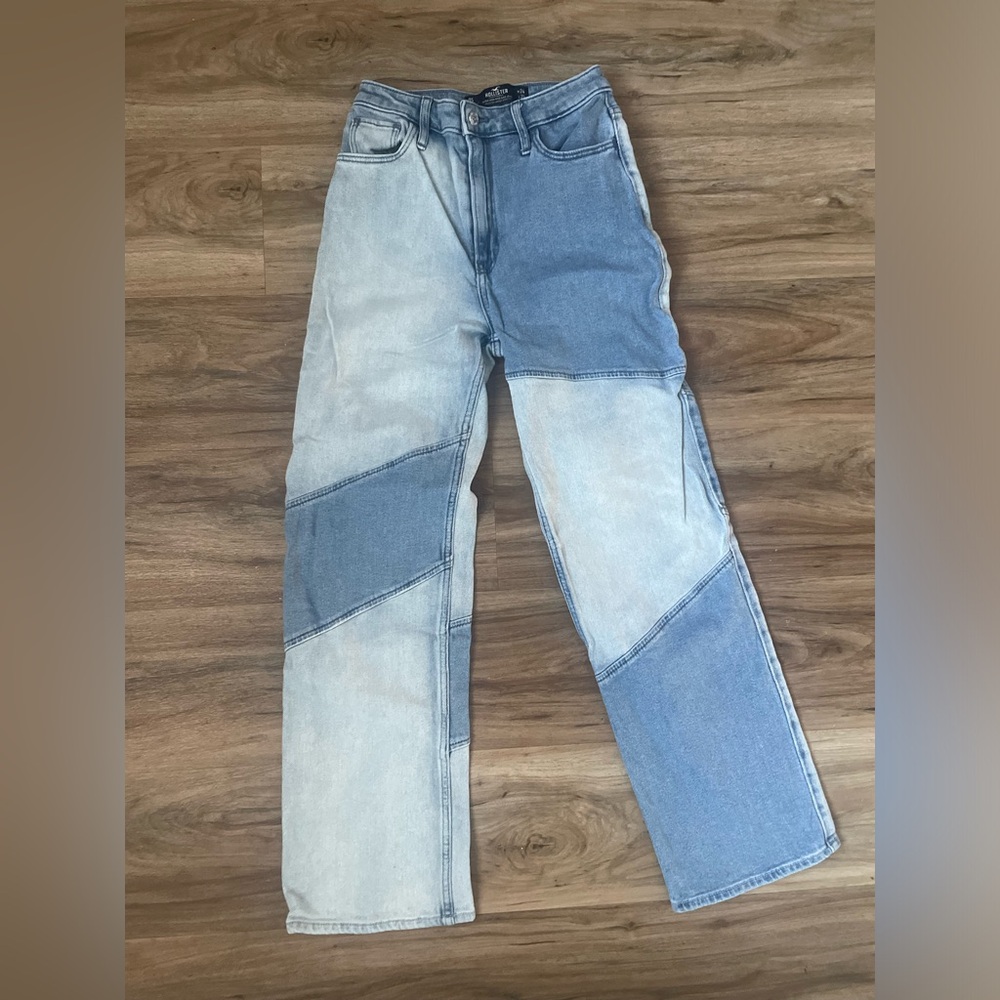 Hollister Ultra High Rise Patchwork Dad Jeans Size 0 (W24 L29)